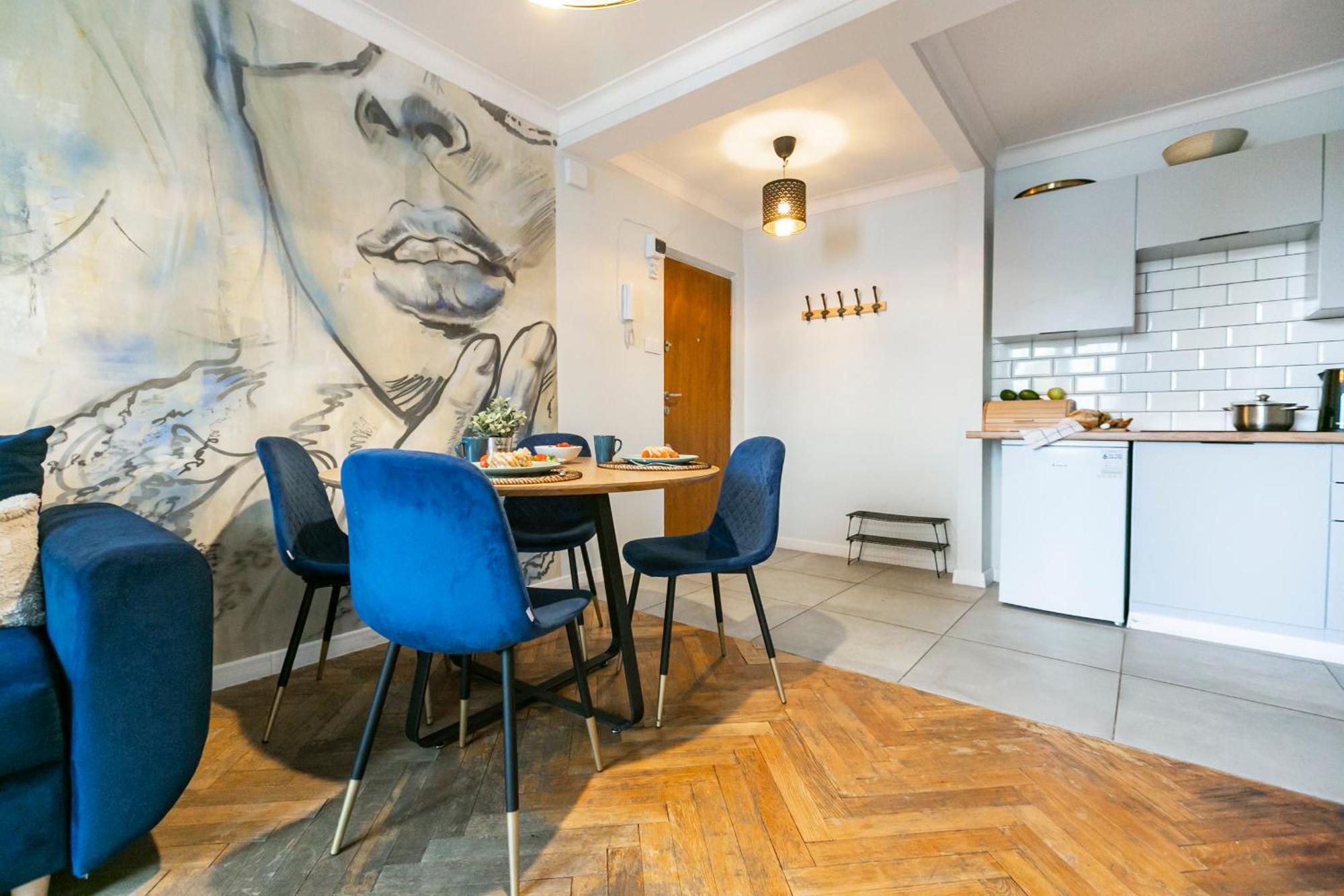 Nowogrodzka 78 - Apartament Dla 4 Osob - 200M Od Szpitala Klinicznego Na Lindleya - 1Km Do Dworca Centralnego - Wifi - Smart Tv 45 Cali Warschau Exterior foto