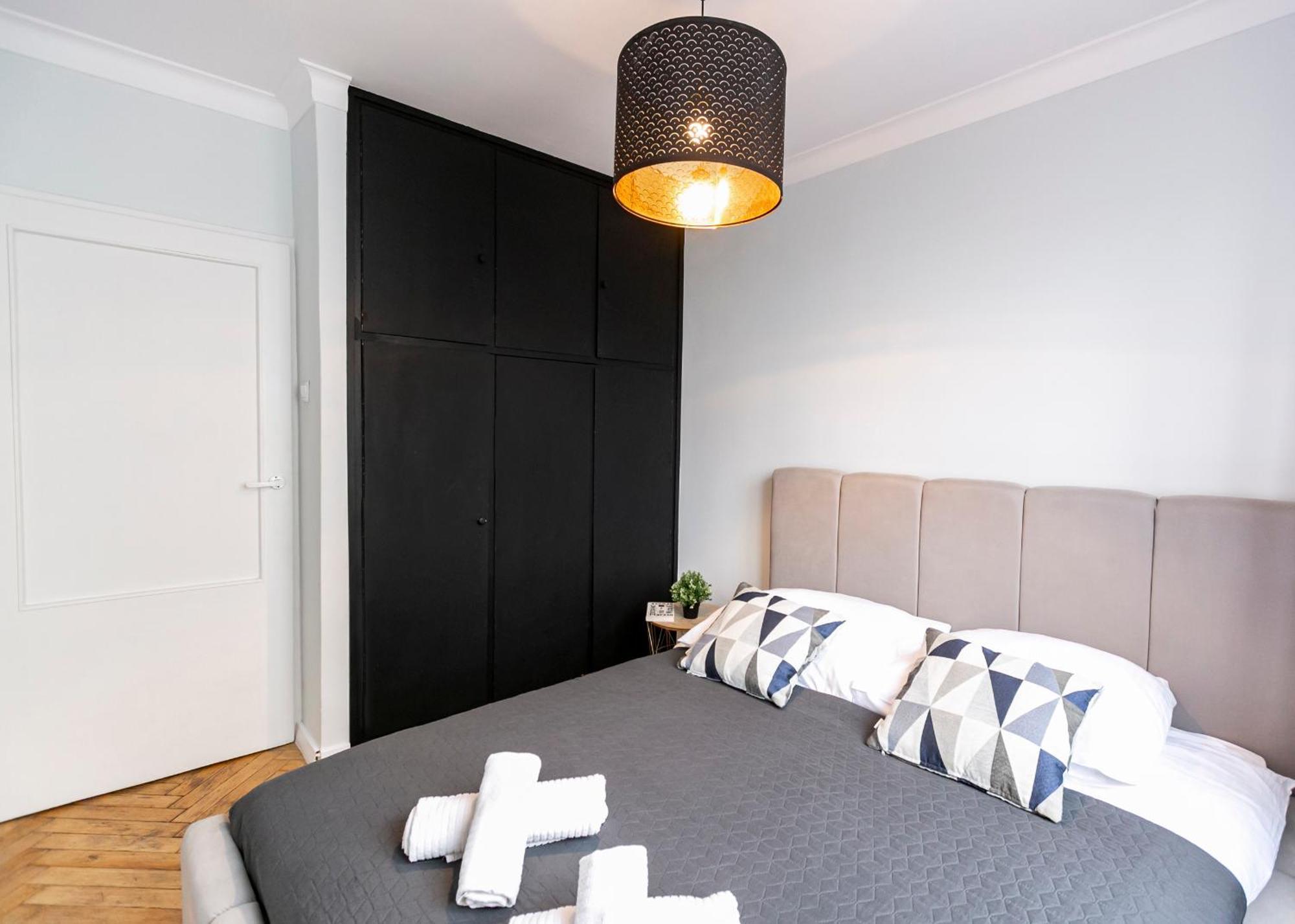 Nowogrodzka 78 - Apartament Dla 4 Osob - 200M Od Szpitala Klinicznego Na Lindleya - 1Km Do Dworca Centralnego - Wifi - Smart Tv 45 Cali Warschau Exterior foto